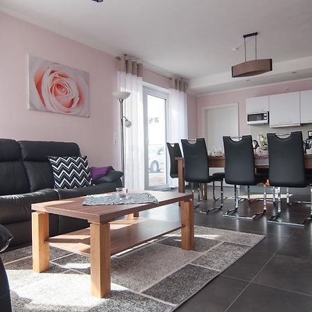Komfortable Apartment-Wohnung 富尔达 外观 照片